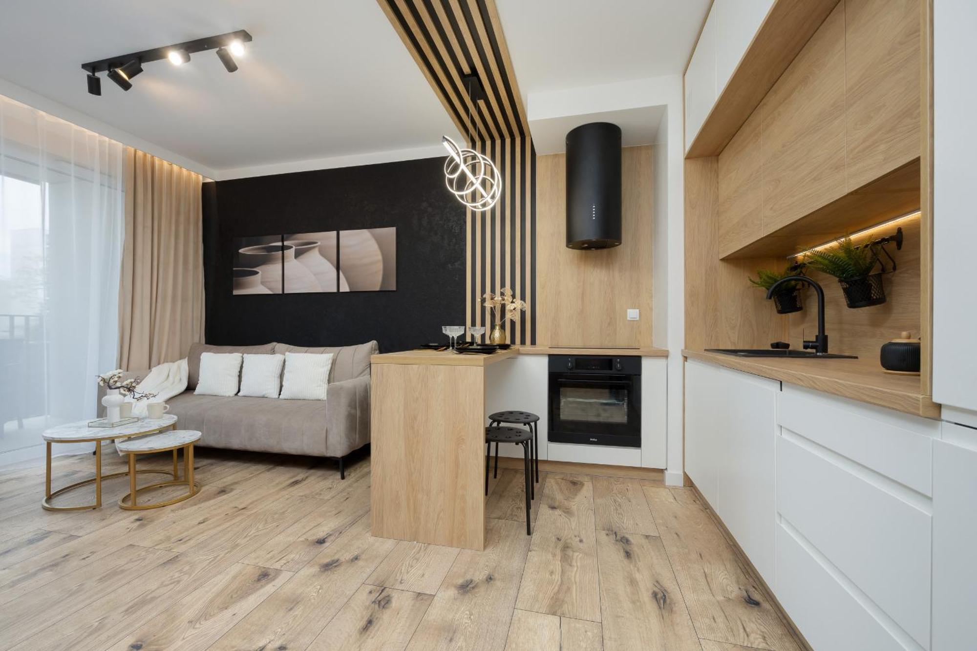 Herbu Oksza Elegant With Parking By Renters Apartment Warsaw