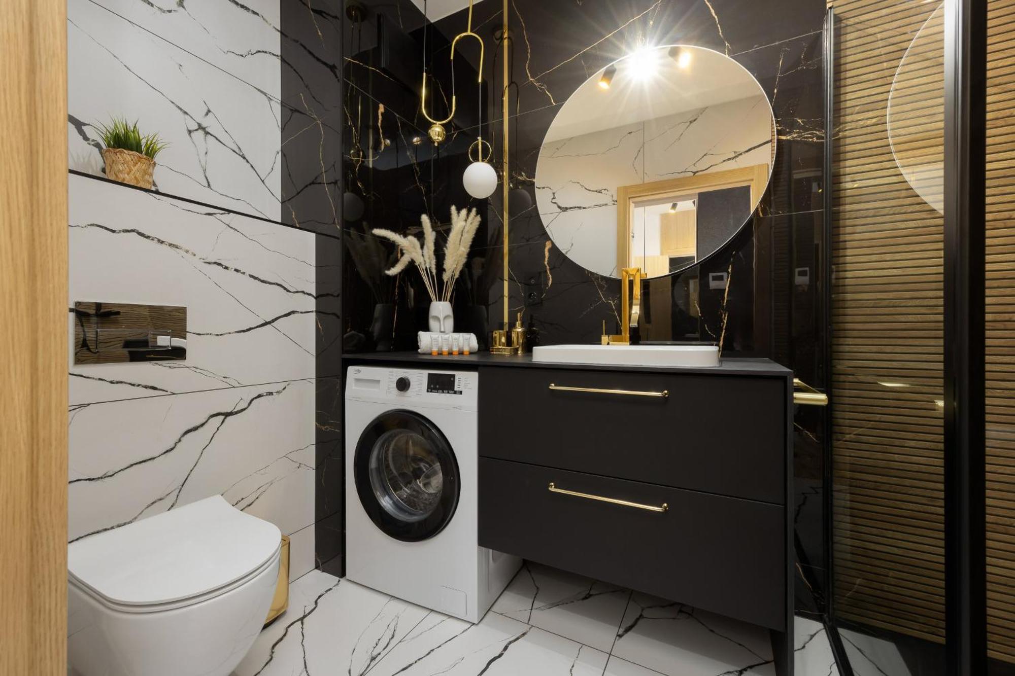 Apartment Herbu Oksza Elegant With Parking By Renters Warsaw